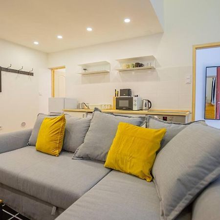 2 Bedroom Flat In The Dob Street, Venus Budapest Extérieur photo